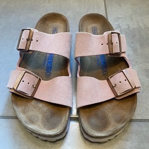 (SOLD) Birkenstock Soft Footbed Light Rose Blush Arizona Size 38